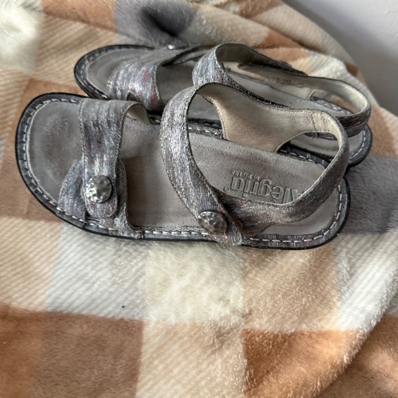 Alegria Vienna Metallic Silver Leather Slingback Sandals VIE-123 Womens 36 US 6 - Picture 3 of 8